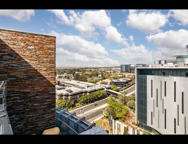 2 BEDROOM APARTMENT FOR SALE IN SANDTON CENTRAL